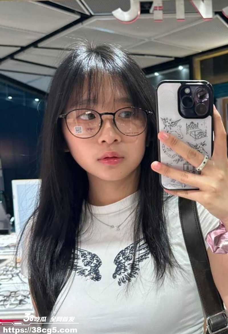 1766498568093239.jpg 1766498568093239.jpg