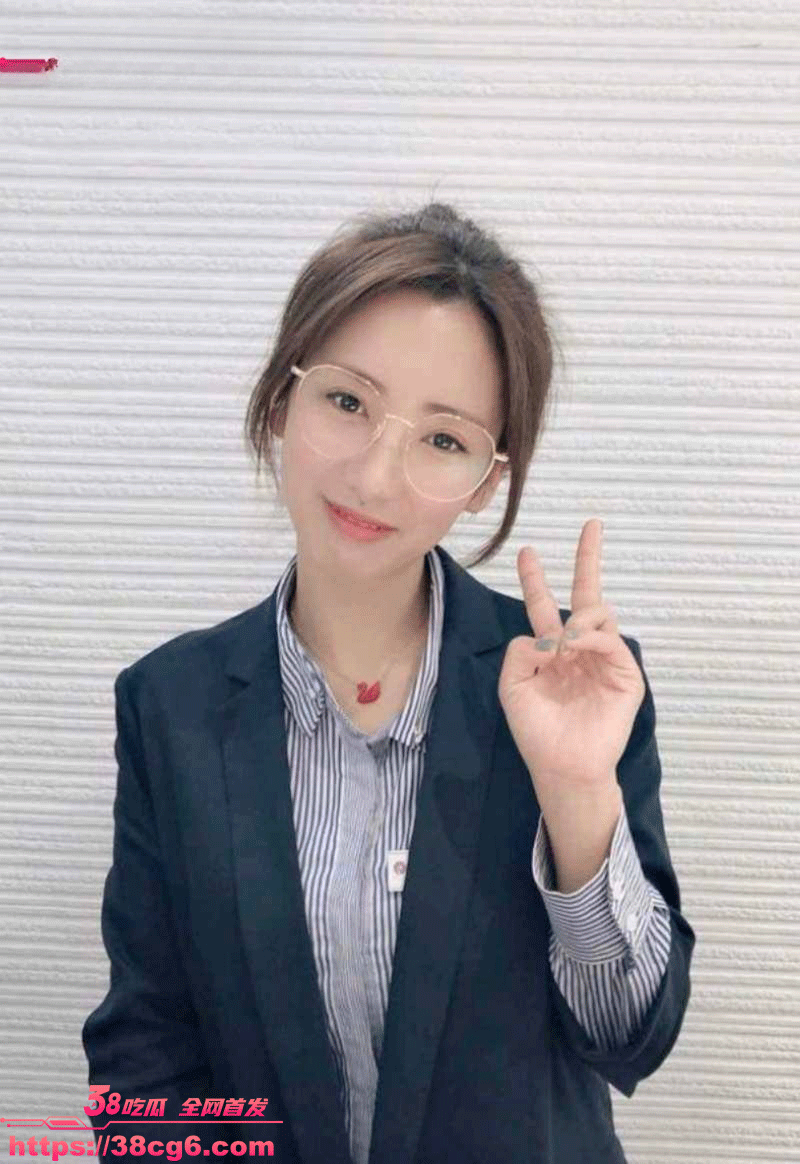 17695918855285036.gif 17695918855285036.gif